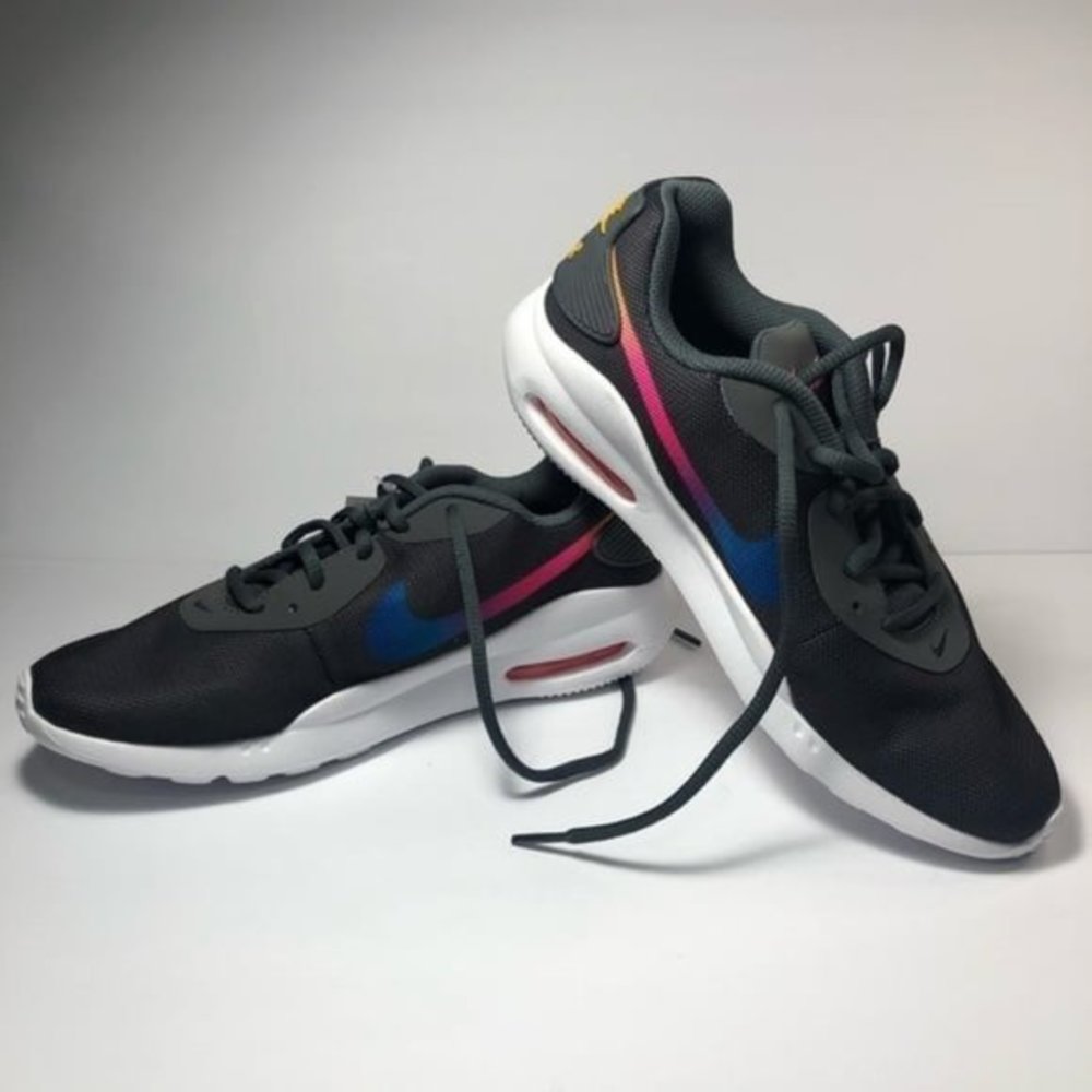 NEW Nike air women gray US 7.5